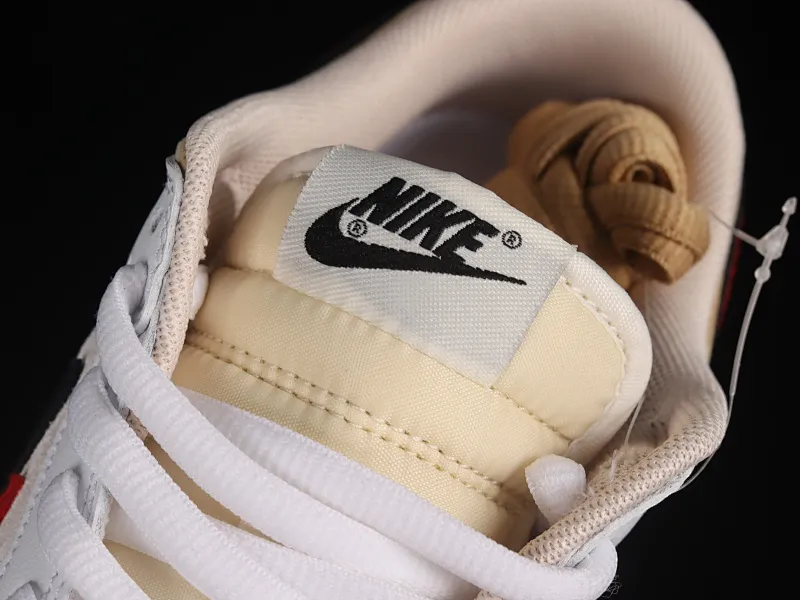 All categories Nk SB Dunk Series Nk SB Dunk Low low-top sneakers Otomo Katsuhiro x Nk SB Dunk Low "Steamboy OST" Otomo Katsuhiro co-branded double hook SB low-top sports and leisure sneakers CT2552-288